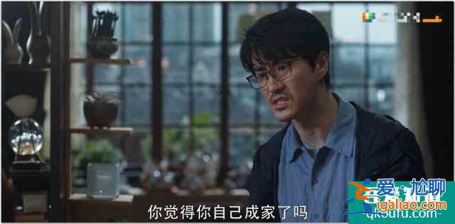 《三十而已》戳心的不是顧佳的爽文感，而是編劇隱藏的兵荒馬亂？