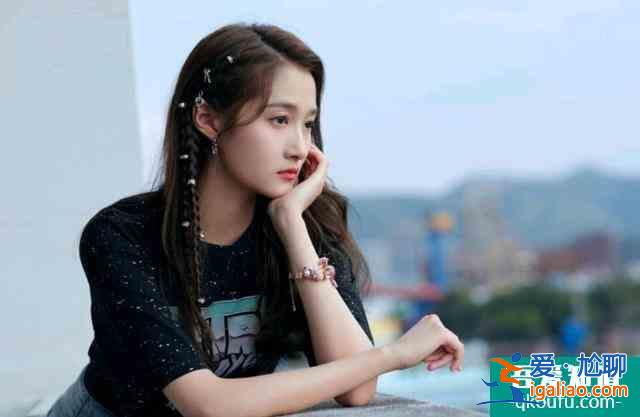關曉彤《二十不惑》，看四個女孩如何勵志，走出困惑？