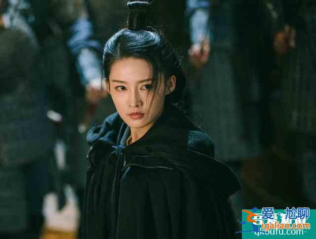 錦繡南歌：李沁黑蓮花人設(shè)討喜，但是bug太多，影帝也救不了？