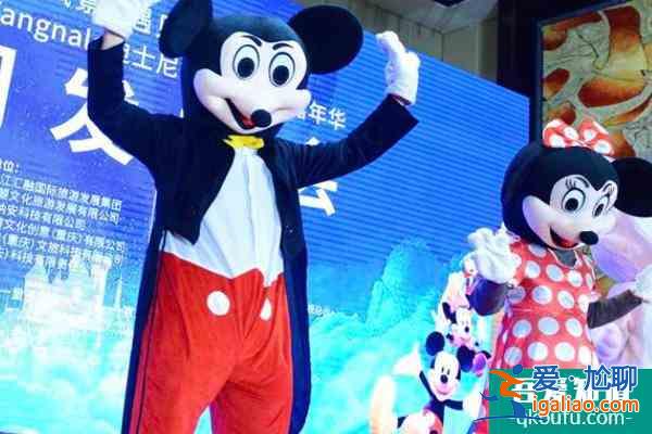 2022重慶迪士尼彩燈嘉年華亮燈時(shí)間？