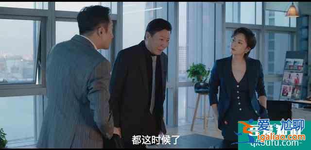 余歡水的“現(xiàn)實(shí)荒誕”，是成年人的白日夢？