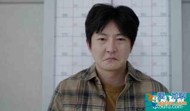 40歲余歡水的“窩囊人生”，嚇壞了20歲年輕人？
