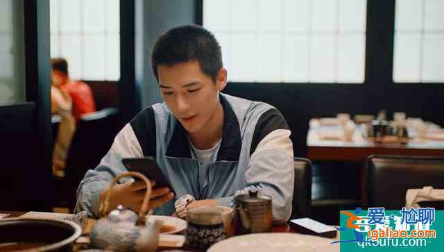 《二十不惑》首播收視口碑雙收！關(guān)曉彤雖是一番，戲份卻不如女二？