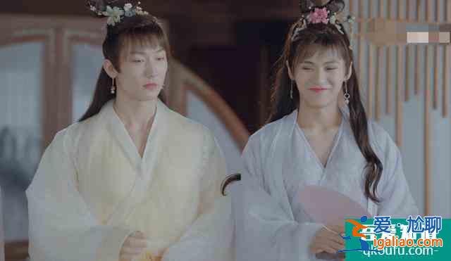 《天舞紀(jì)》許凱又玩沙雕？穿女裝畫風(fēng)辣眼，顏值輸給男配李俊辰？