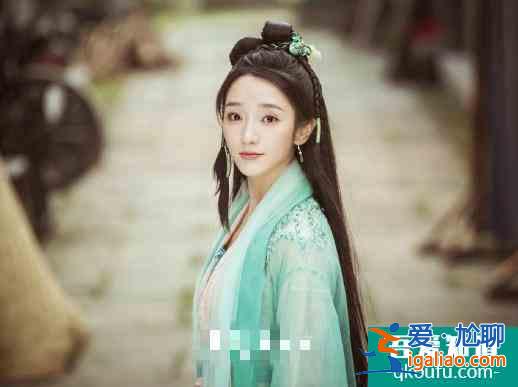 熱播《小娘惹》花絮曝光！女主拍戲泡海里，水太臟滿嘴死魚味？
