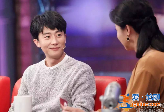 黃軒怎么了?被曝多次發(fā)現(xiàn)愛(ài)吃女星豆腐 摸楊冪大腿畫(huà)面曝光