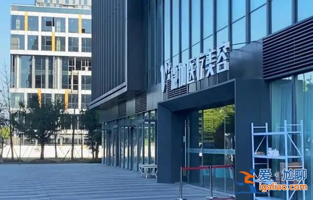 6次手術(shù)花上百萬元 現(xiàn)在還躺在醫(yī)院？