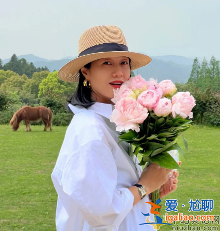朱丹懷三胎了嗎?體態(tài)豐盈小腹凸起 網(wǎng)友質(zhì)問(wèn)卑微丹值得嗎