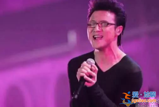 汪峰怎么了?接房地產(chǎn)商演被吐槽唱歌太難聽 曝三首歌賺300萬