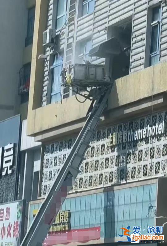 1.6億損失由當(dāng)事人和裝修人員共同承擔(dān)？