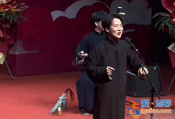 郭德綱老婆王惠近照曝光!染綠頭發(fā)容貌大變 郭麒麟叫媽顯謙卑