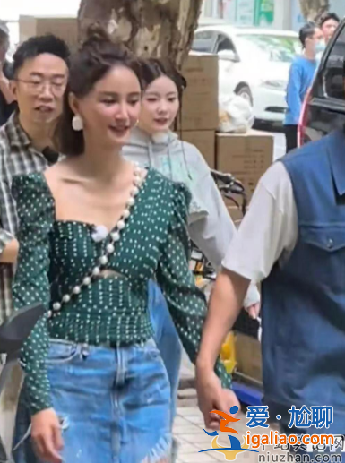 張歆藝袁弘什么時候結婚的?女方瘦成紙片人，排骨胸筷子腿太嚇人
