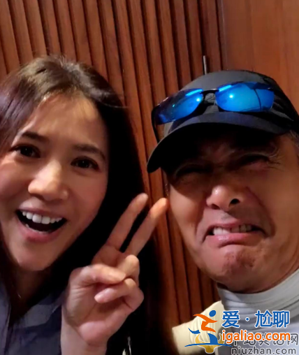 周潤發(fā)袁詠儀關(guān)系怎么樣?慶生現(xiàn)場摟抱袁詠儀索吻，發(fā)嫂不悅