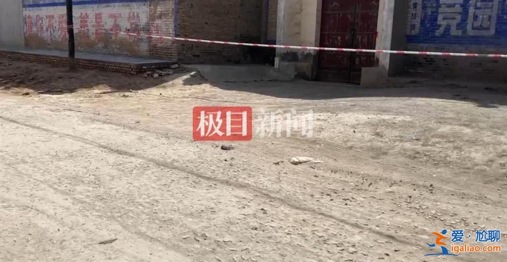 男孩在繼父爺爺墓地被找到 墳頭有新土？