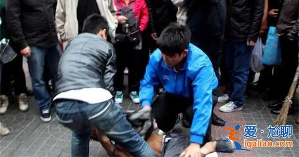 四川一初中生被同學(xué)圍毆致死，現(xiàn)在警方開始立案調(diào)查[初中生]？