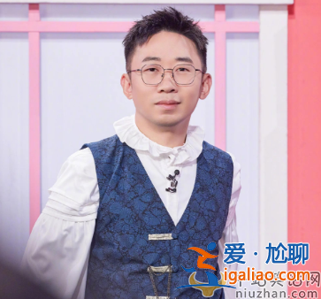 楊迪前任是男是女?賬號(hào)和真容被曝光，相戀17年女友是男性