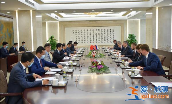 外交部副部長馬朝旭同俄羅斯副外長魯?shù)强婆e行磋商？