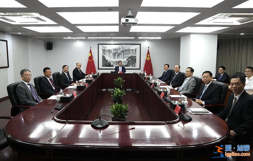 河南省委副書記周霽任中央港澳工作辦公室常務(wù)副主任？
