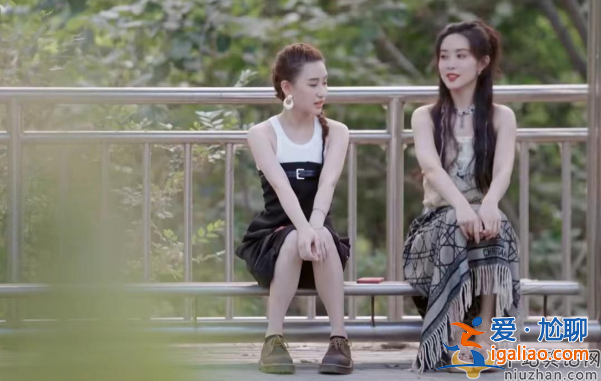 何超蓮曝婚后生活!結(jié)婚3個(gè)月和竇驍分居1個(gè)月