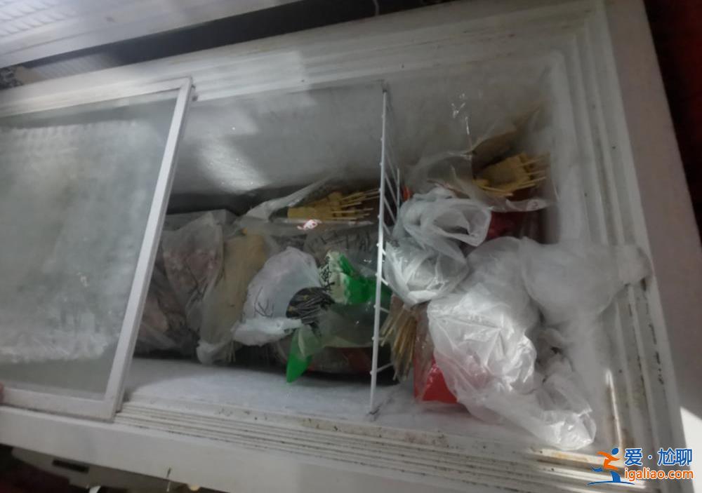 有店主花15萬開店一個(gè)月就倒閉 不少店鋪著急轉(zhuǎn)讓？