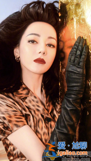 迪麗熱巴惹爭(zhēng)議!迪奧定制妝容遭吐槽，疑似得罪造型師