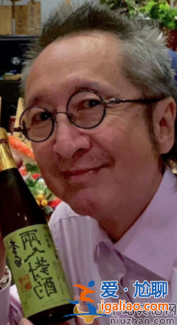 葉童和老公陳國(guó)熹罕見(jiàn)曬照！慶結(jié)婚35年發(fā)花白無(wú)子女