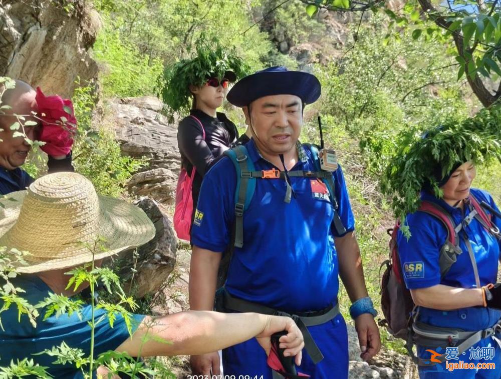 你把救生圈套上？