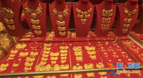 黃金小回暖 十起三跌 看頭十足？