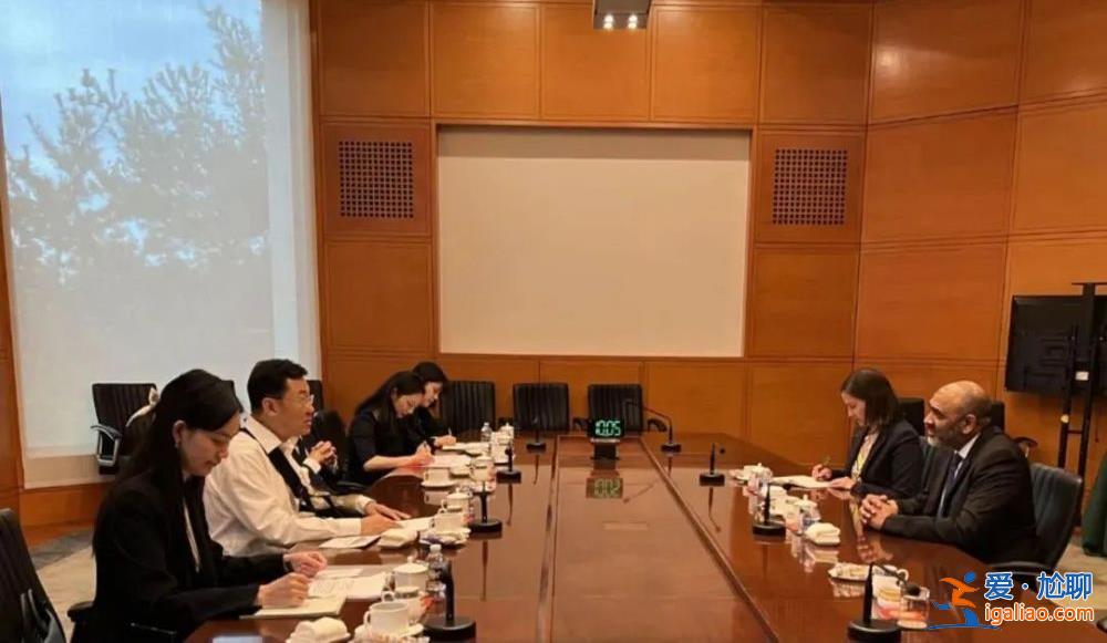 駐美大使謝鋒吊著手臂亮相 中美這些活動(dòng)該加強(qiáng)？