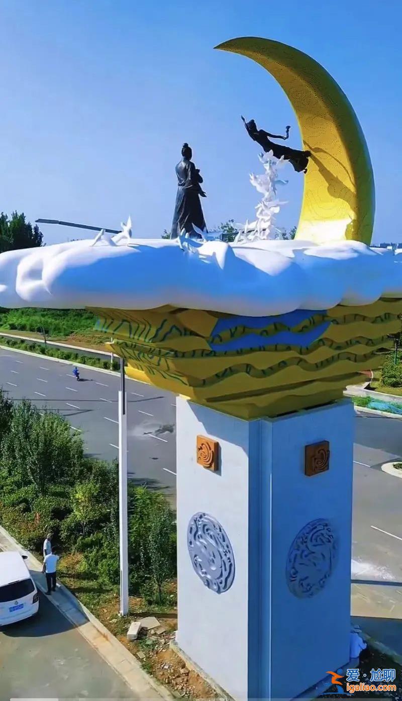 丑只是辣眼睛 又丑又貴著實(shí)讓人鬧心？
