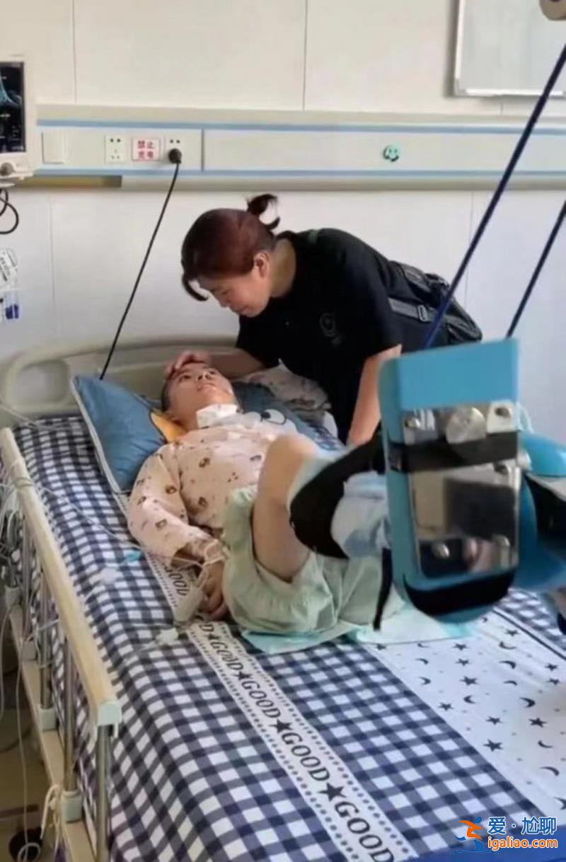 女孩填志愿前夕昏倒仍未完全蘇醒 母親替她報(bào)到 學(xué)校保留入學(xué)資格一年？