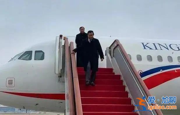 “子承父業(yè)”后 首相今天來中國？