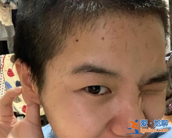 女生和媽媽雙雙剃寸頭 驚到爸爸 以下是剃寸頭原因？
