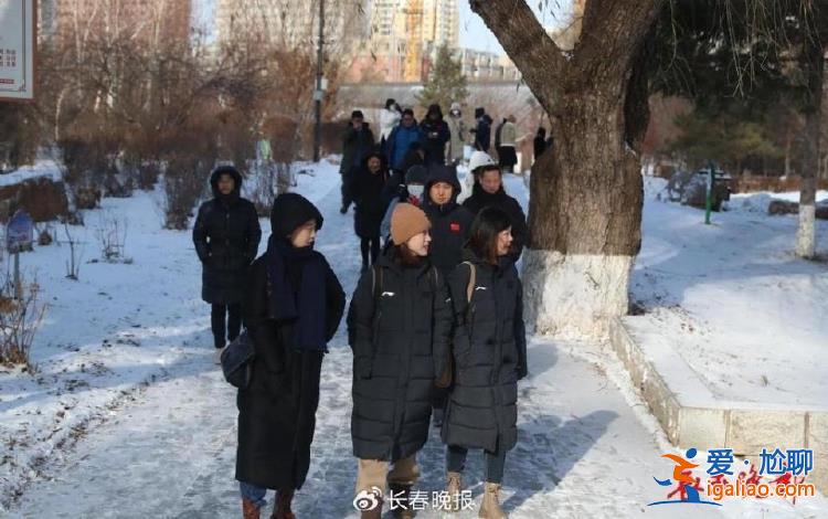 全國(guó)黨報(bào)社長(zhǎng)、總編長(zhǎng)春“文明之城”主題采訪活動(dòng)之走進(jìn)長(zhǎng)春德苑？