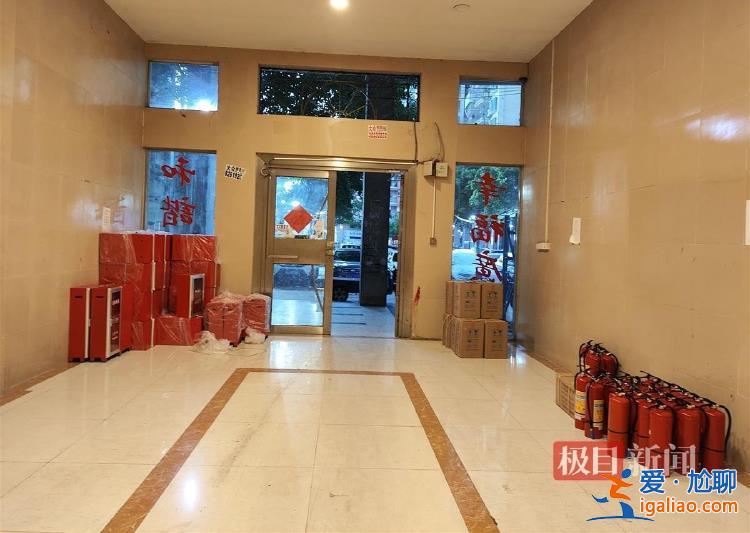 加建層住戶已臨時搬到樓下？