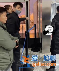 我?guī)煹?000多萬(wàn)粉絲 我280萬(wàn)！知名網(wǎng)紅緊急回應(yīng)？