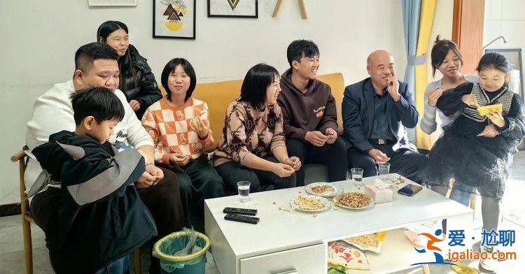 自稱感覺(jué)像做夢(mèng) 全家粉絲已超600萬(wàn)？