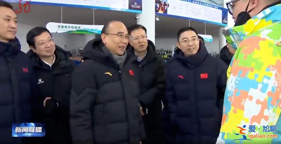 黑龍江省委書記去度假區(qū)調研 乘纜車登山 還與南方游客交談？
