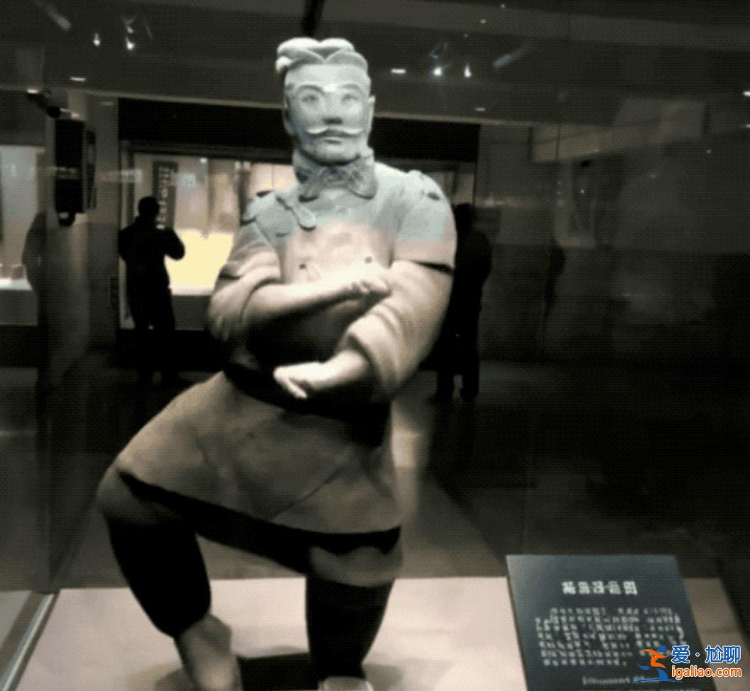 “兵馬俑”“秦始皇”合跳科目三，科目三有什么魔力[科目三]？