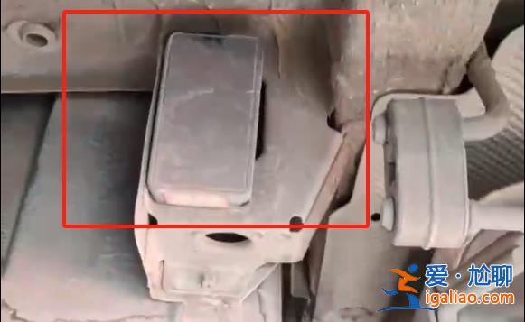 湖北襄陽女子為躲避檢查 在6輛交通執(zhí)法車上安裝GPS監(jiān)控動向？