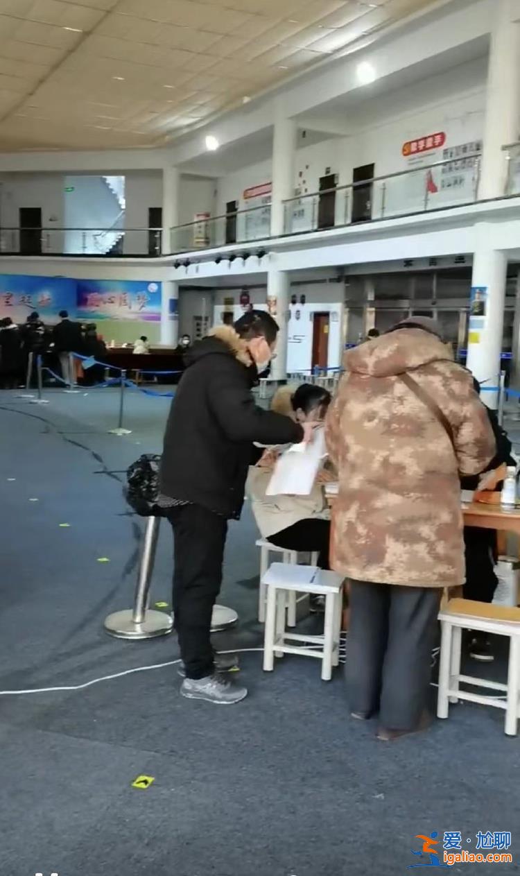 山東一明星企業(yè)老板涉非法集資被判刑 當(dāng)?shù)貒?guó)企兜底投資人損失？