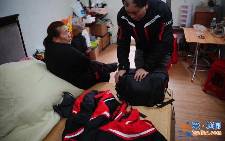 “百萬(wàn)摩托大軍只剩我了！”湖南58歲大叔堅(jiān)持帶妻子騎摩托返鄉(xiāng)？