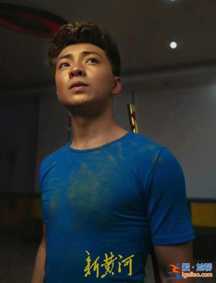 大四畢業(yè)后 演猴帶來的“潑天富貴”他接住了？