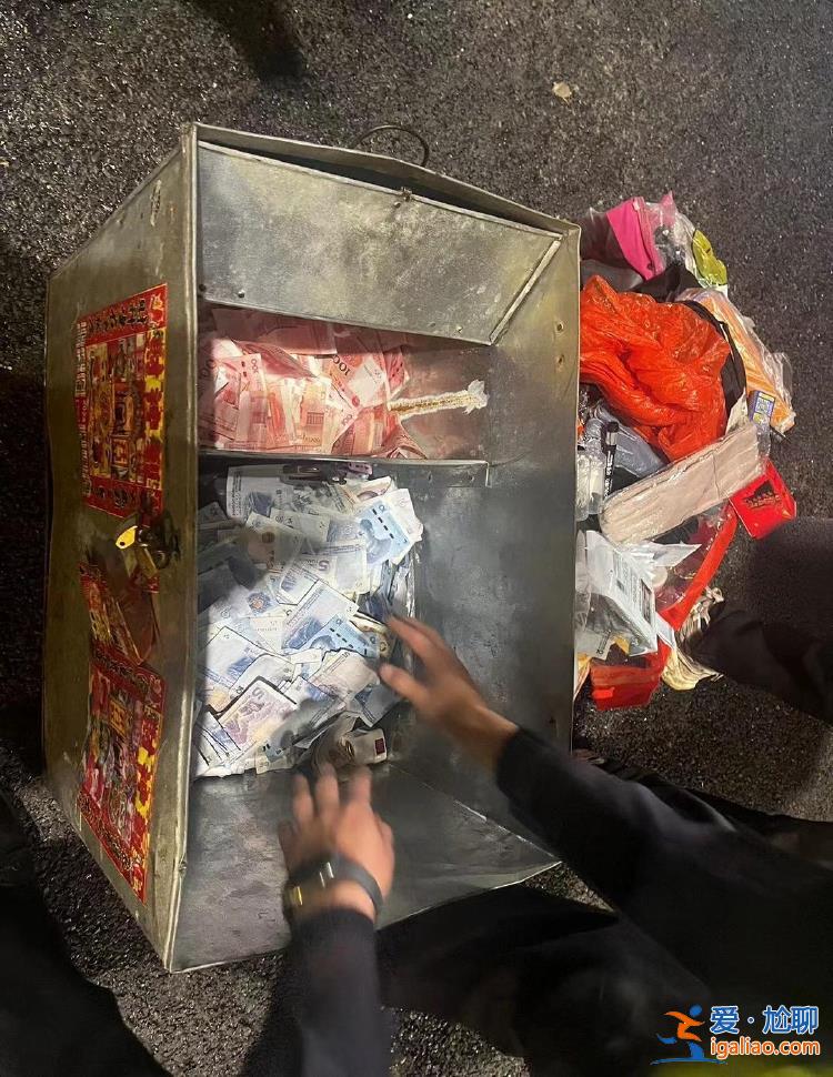裝6萬(wàn)元現(xiàn)金的鐵箱掉落高速路 高速交警沿路搜尋幫找回？