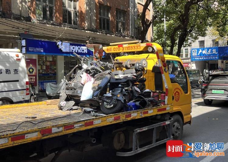 肇事車(chē)在多條路上碰撞行人 司機(jī)叼著煙逃跑？