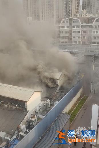 大連一舞廳起火？