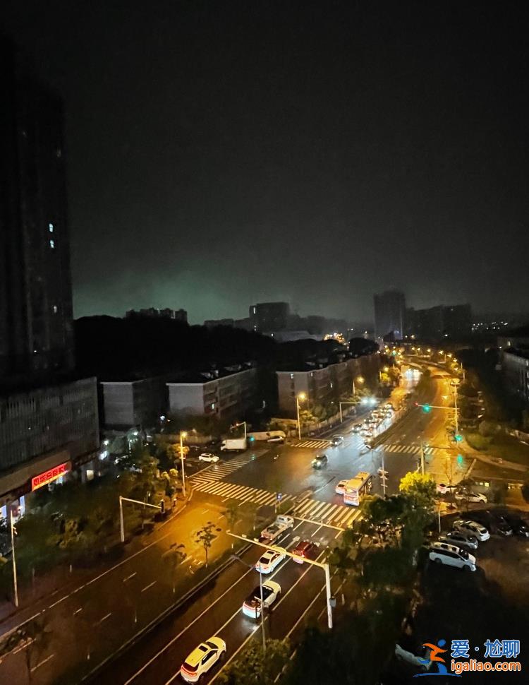 怎么變成極夜了？