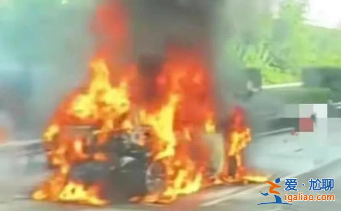 問界M7事故砸窗救援者為何在現(xiàn)場(chǎng)大哭，沒救出人感到難過[問界]？