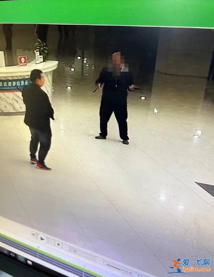 他說敢動就把我殺了？