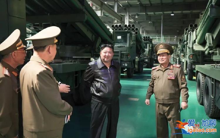 金正恩視察軍工企業(yè)并現(xiàn)場打靶 槍槍十環(huán)？
